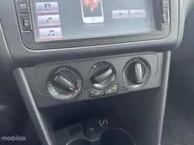 Volkswagen Polo (2020) thumbnail 13