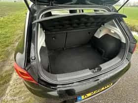 SEAT Leon (2021) thumbnail 11