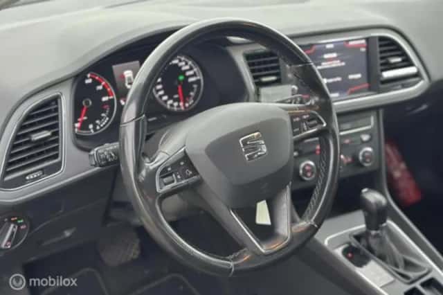 SEAT Leon (2021) thumbnail 14