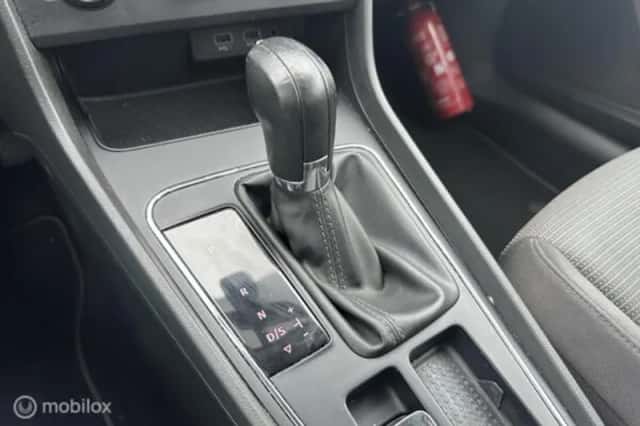 SEAT Leon (2021) thumbnail 16