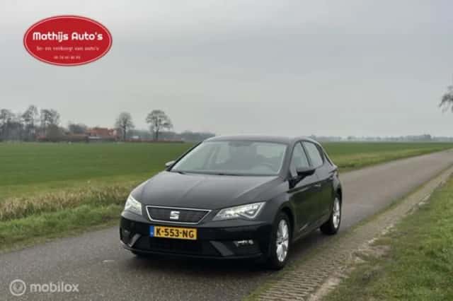 SEAT Leon (2021) thumbnail 3