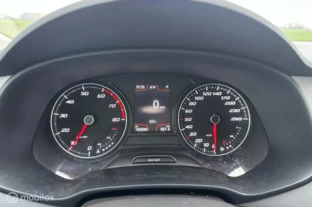 SEAT Leon (2021) thumbnail 21