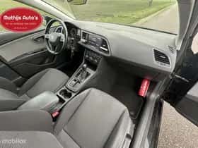 SEAT Leon (2021) thumbnail 4