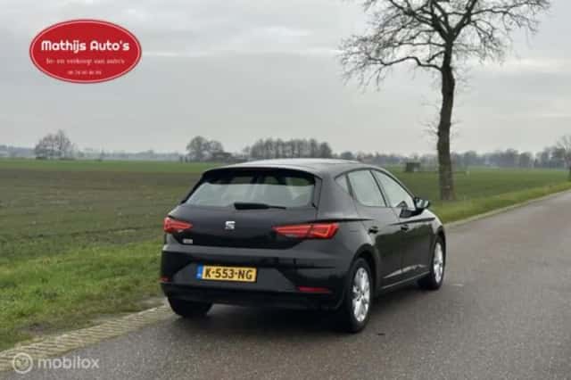 SEAT Leon (2021) thumbnail 8