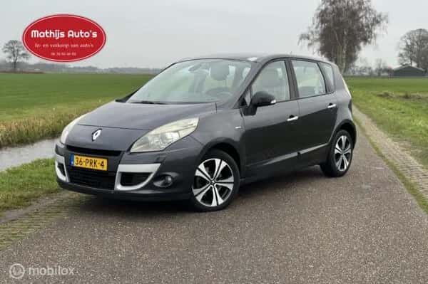 Renault Scénic (2011) — foto 1