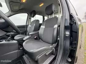 Renault Scénic (2011) thumbnail 15