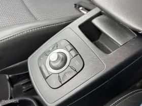 Renault Scénic (2011) thumbnail 18