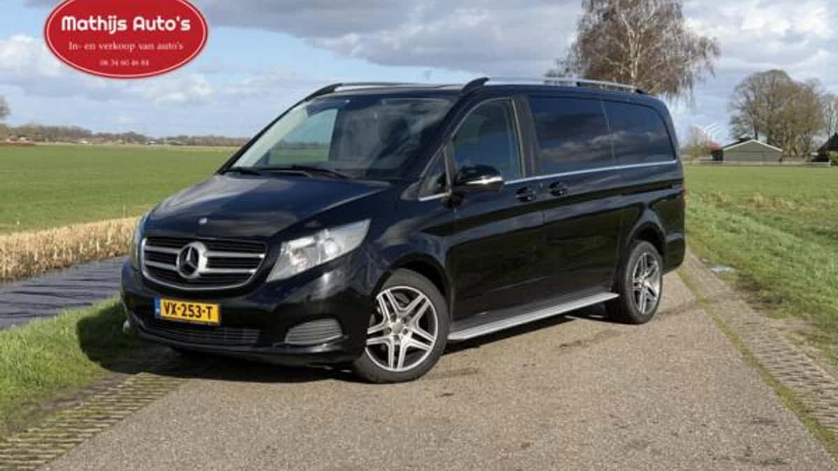 Mercedes-Benz V-Klasse (2016) — foto 1