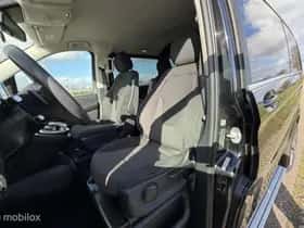 Mercedes-Benz V-Klasse (2016) thumbnail 17
