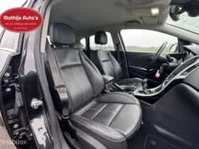 Opel Astra (2017) thumbnail 4