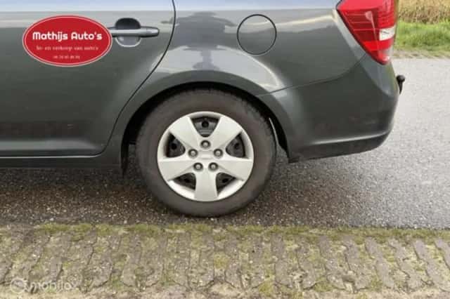 Kia Cee'd (2021) thumbnail 10