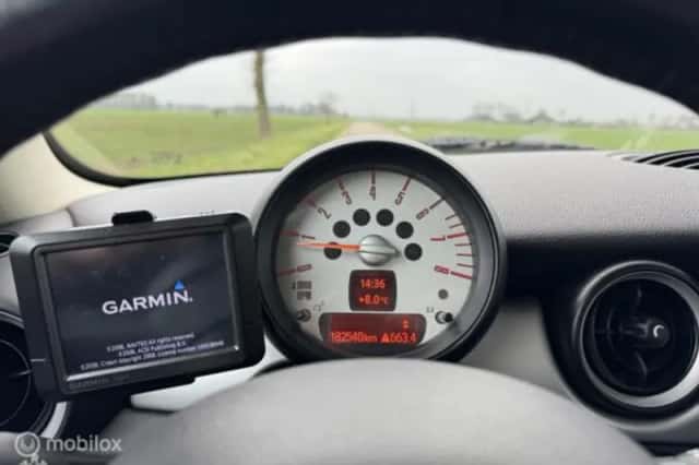 MINI Mini (2011) thumbnail 26