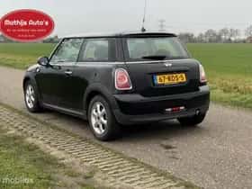 MINI Mini (2011) thumbnail 9