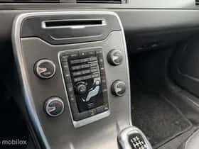 Volvo V70 (2022) thumbnail 18