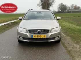 Volvo V70 (2022) thumbnail 3