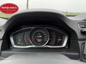 Volvo V70 (2022) thumbnail 4