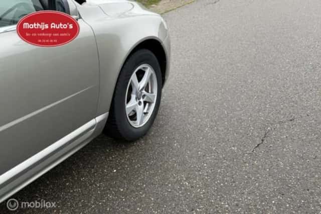 Volvo V70 (2022) thumbnail 10