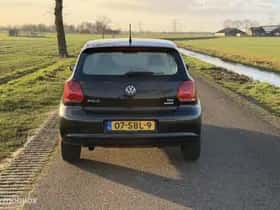 Volkswagen Polo (2011) thumbnail 12