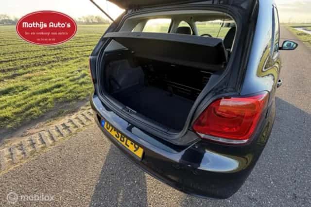Volkswagen Polo (2011) thumbnail 8
