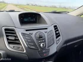 Ford Fiesta (2021) thumbnail 17