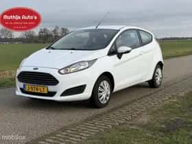 Ford Fiesta (2021) thumbnail 3