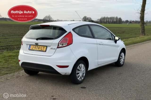 Ford Fiesta (2021) thumbnail 7