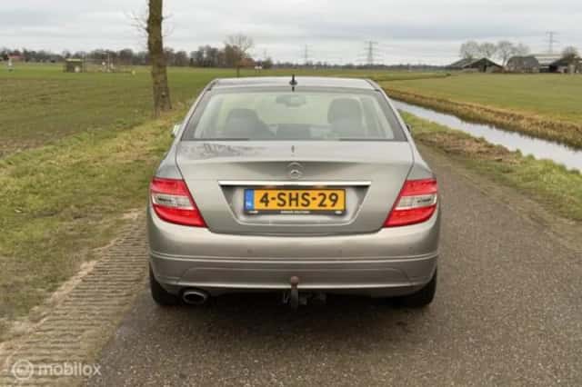 Mercedes-Benz C-Klasse (2013) thumbnail 12