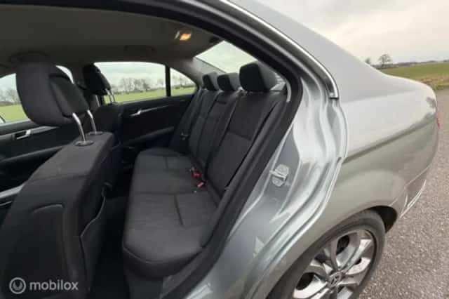 Mercedes-Benz C-Klasse (2013) thumbnail 15
