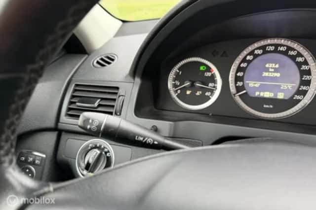 Mercedes-Benz C-Klasse (2013) thumbnail 16