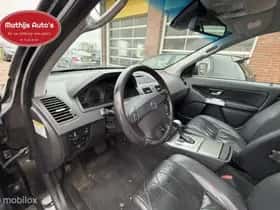 Volvo XC90 (2003) thumbnail 9