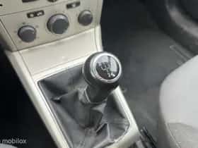 Opel Astra (2008) thumbnail 15