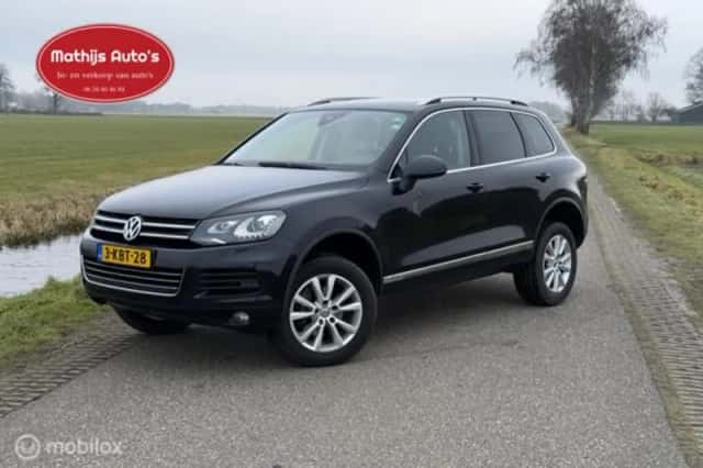 Volkswagen Touareg (2013) thumbnail 1