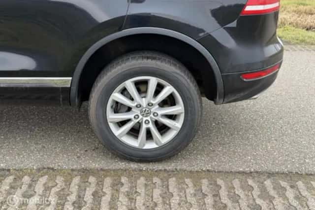 Volkswagen Touareg (2013) thumbnail 14