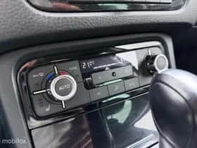 Volkswagen Touareg (2013) thumbnail 19