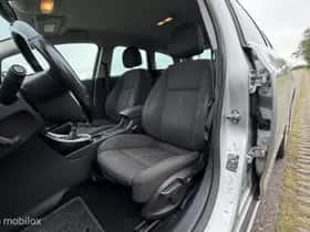 Opel Astra (2012) thumbnail 13
