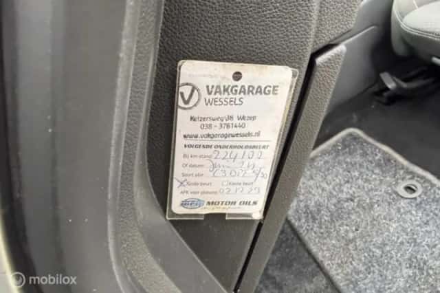 Opel Astra (2012) thumbnail 14