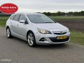 Opel Astra (2012) thumbnail 6