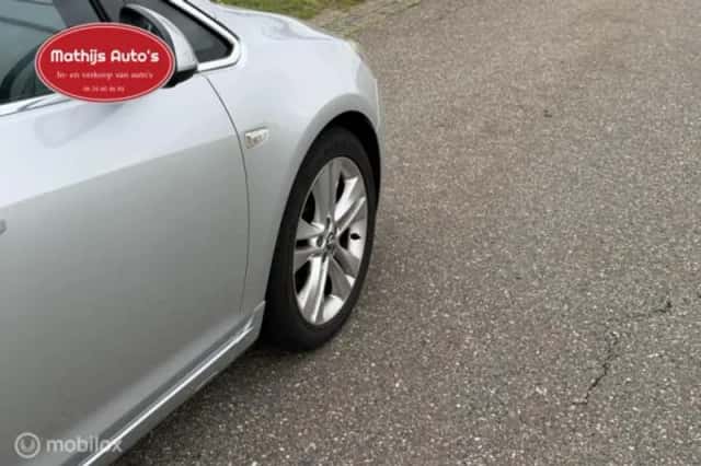 Opel Astra (2012) thumbnail 9