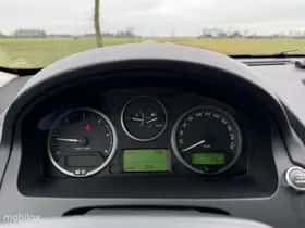 Land Rover Freelander (2009) thumbnail 17