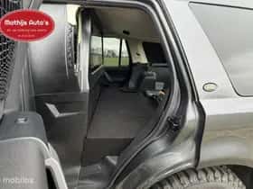 Land Rover Freelander (2009) thumbnail 10