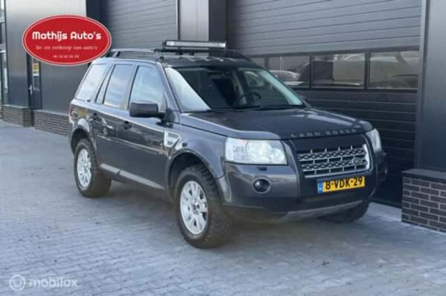 Land Rover Freelander (2009) thumbnail 5