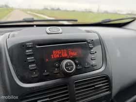 Fiat Doblò (2010) thumbnail 18