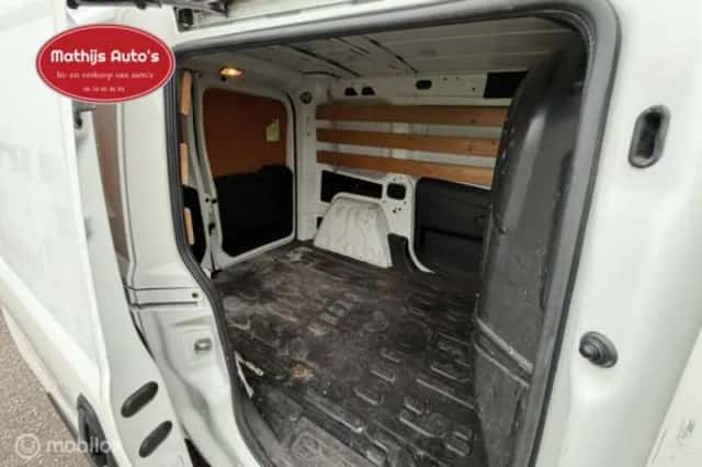 Fiat Doblò (2010) thumbnail 9