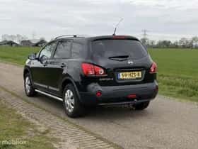 Nissan Qashqai (2009) thumbnail 11