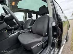 Nissan Qashqai (2009) thumbnail 18