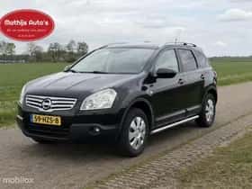 Nissan Qashqai (2009) thumbnail 3