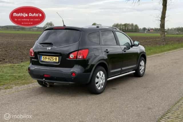 Nissan Qashqai (2009) thumbnail 7