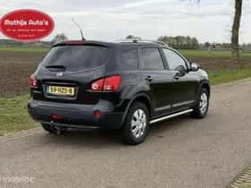 Nissan Qashqai (2009) thumbnail 7