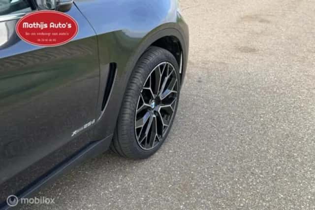 BMW X5 (2021) thumbnail 10