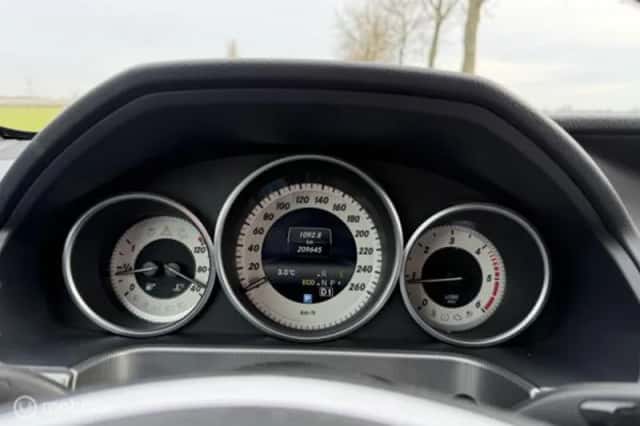 Mercedes-Benz E-Klasse (2018) thumbnail 16